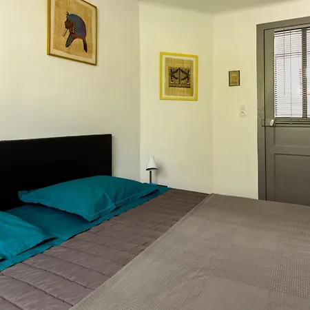 De La Apartman *