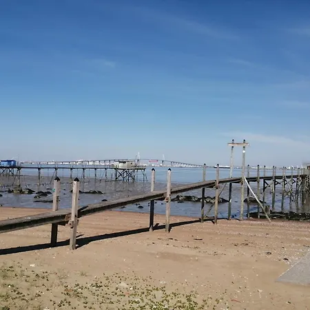 De La Saint-Brévin-les-Pins