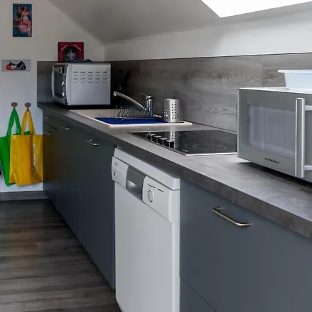 Apartman De La *